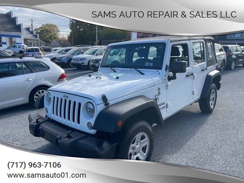Used 2018 Jeep Wrangler Unlimited Sport w/ Connectivity Group AWD/4WD image 1