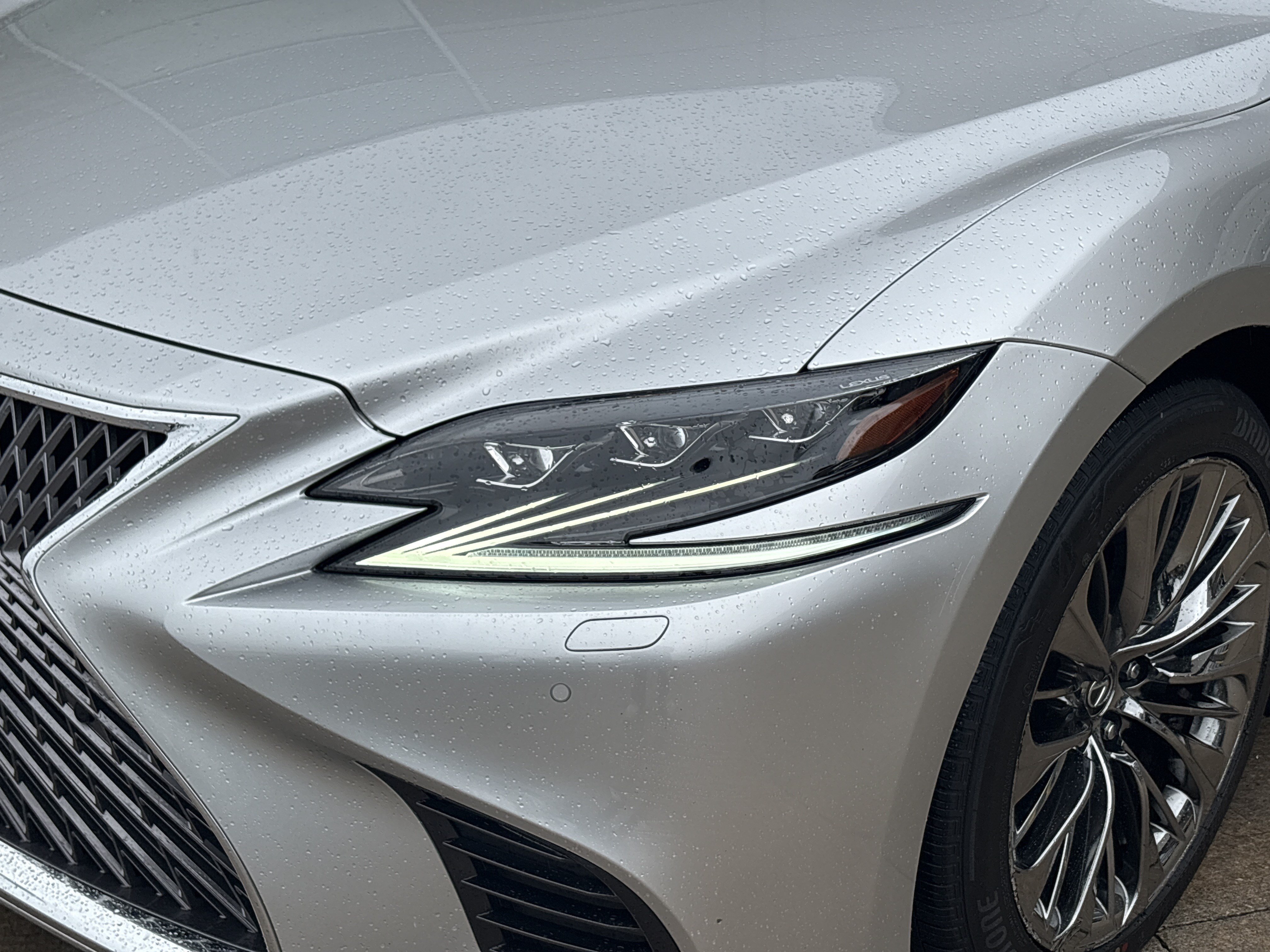 Used 2018 Lexus LS 500 AWD w/ Luxury Package image 6