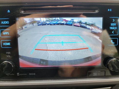 Used 2017 Toyota Tacoma TRD Off-Road image 36