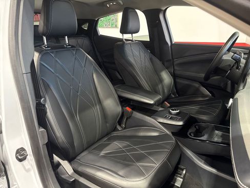 Used 2022 Ford Mustang Mach-E Select AWD/4WD image 66