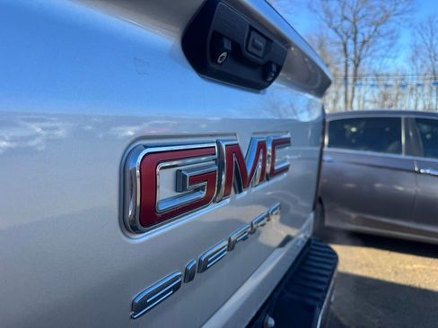 Used 2020 GMC Sierra 2500 SLE w/ SLE Value Package; image 23
