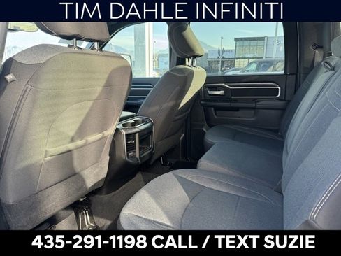 Used 2024 RAM 3500 Big Horn w/ Sport Appearance Package image 15