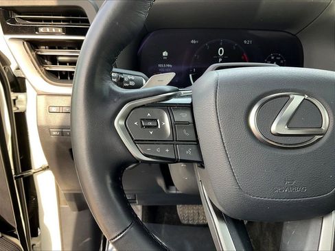 Used 2024 Lexus GX 550 AWD/4WD image 11