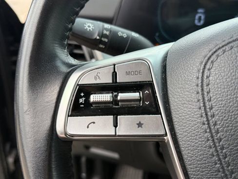 Used 2025 Kia Telluride S AWD/4WD image 16
