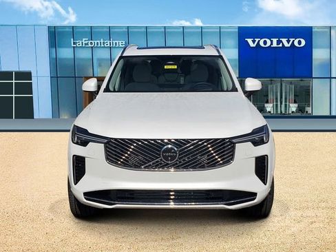 New 2026 Volvo XC90 T8 Ultra w/ Protection Package Premier AWD/4WD image 2