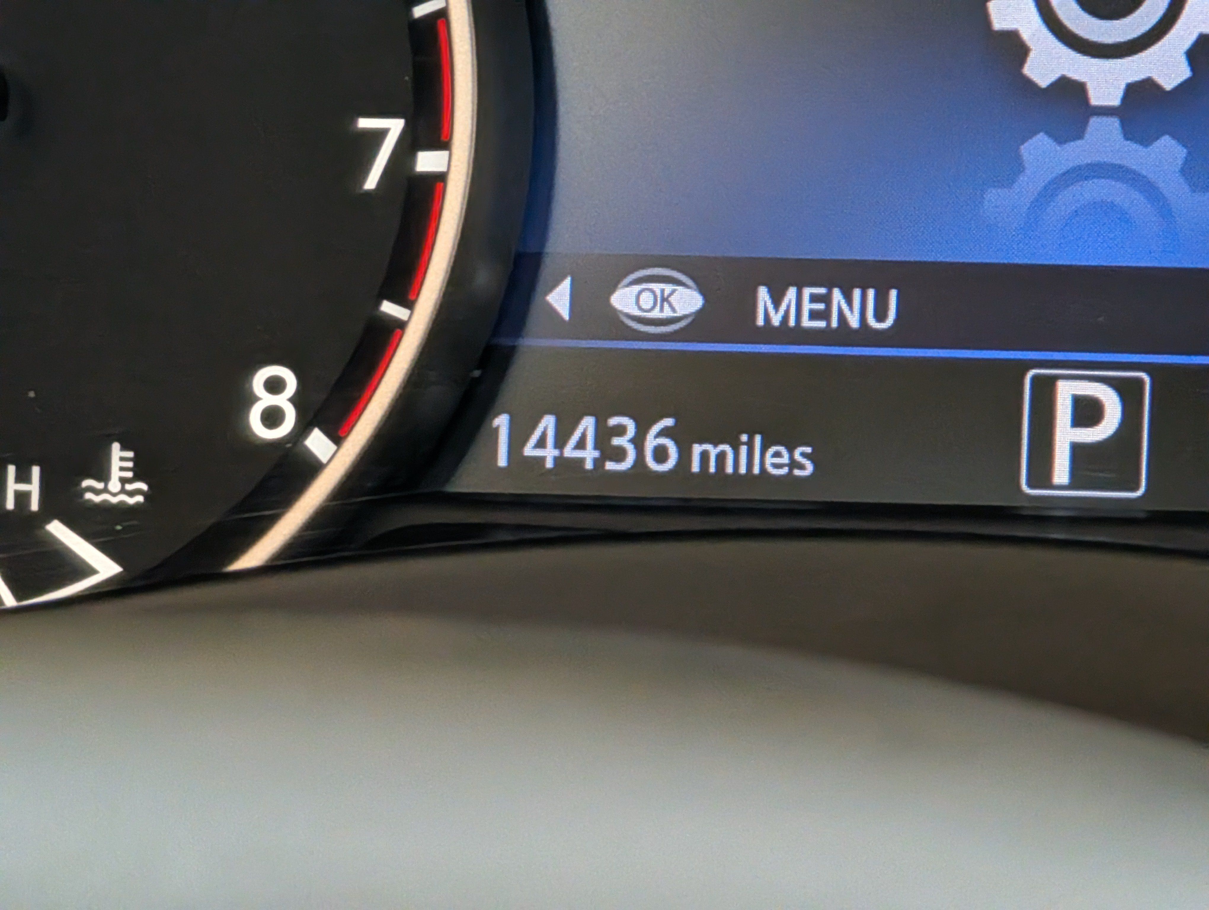 Used 2024 Nissan Murano SV FWD image 25