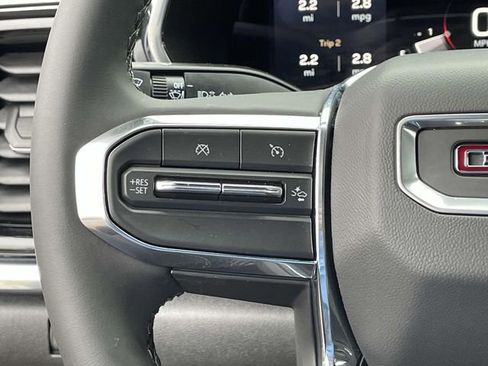 New 2025 GMC Canyon Elevation w/ Technology Package image 17