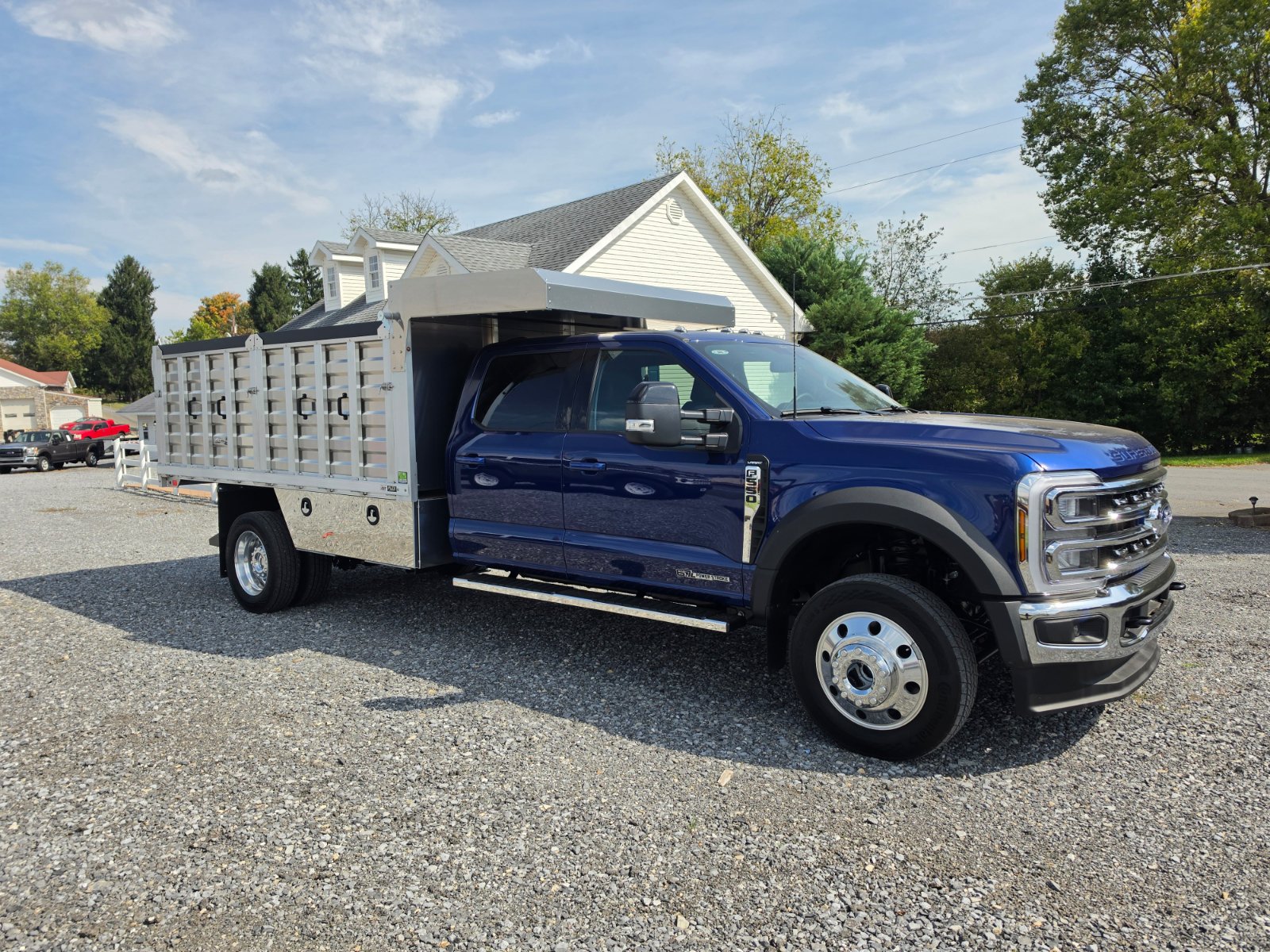 Used 2026 Ford F550 4x4 Crew Cab Super Duty image 4