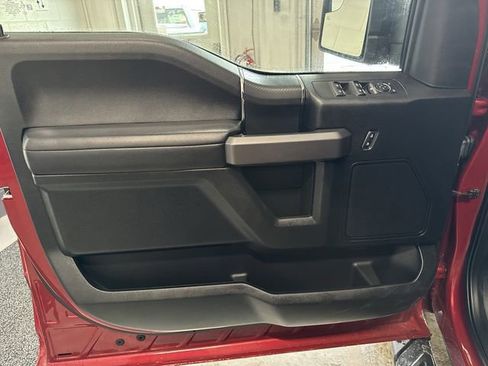 Used 2020 Ford F150 4x4 SuperCrew image 26