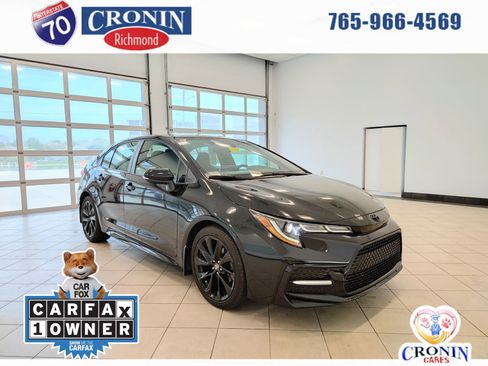 Used 2021 Toyota Corolla SE FWD image 1