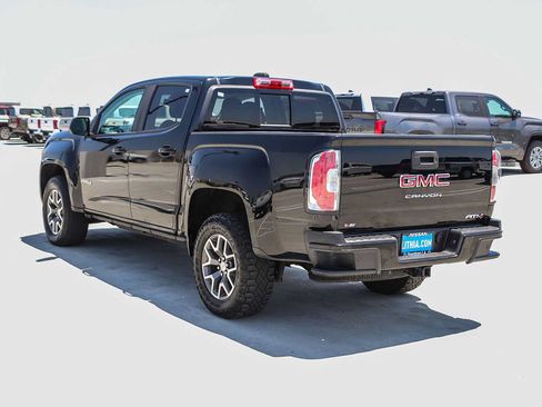 Used 2022 GMC Canyon AT4 w/ Driver Alert Package AWD/4WD image 8