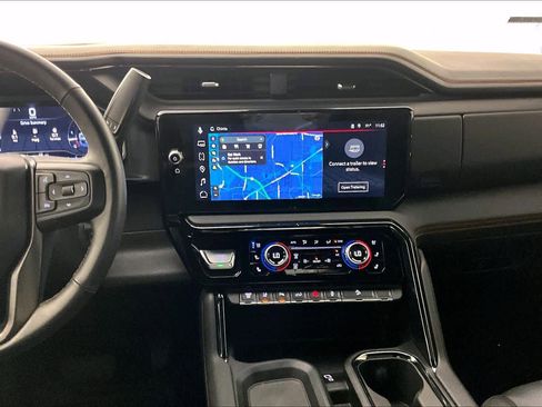 Certified 2024 GMC Sierra 2500 AT4 w/ AT4 Premium Plus Package image 7