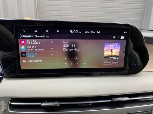 Used 2024 Hyundai Palisade Limited image 44