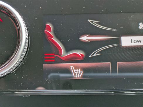 Used 2022 Genesis G80 2.5T image 22