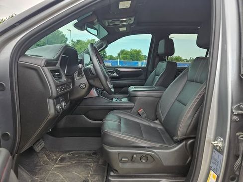 Used 2023 Chevrolet Tahoe RST w/ Luxury Package RWD image 6