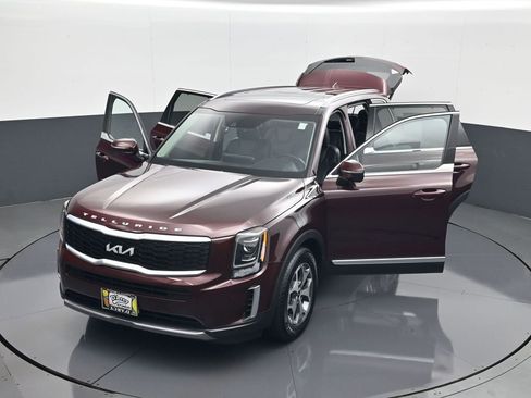 Used 2022 Kia Telluride EX FWD image 31