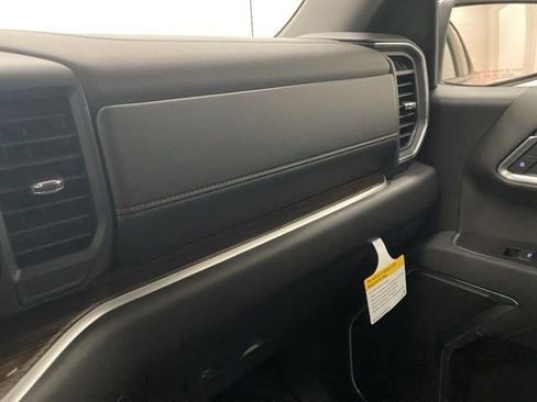 New 2026 Chevrolet Silverado 1500 LT image 22