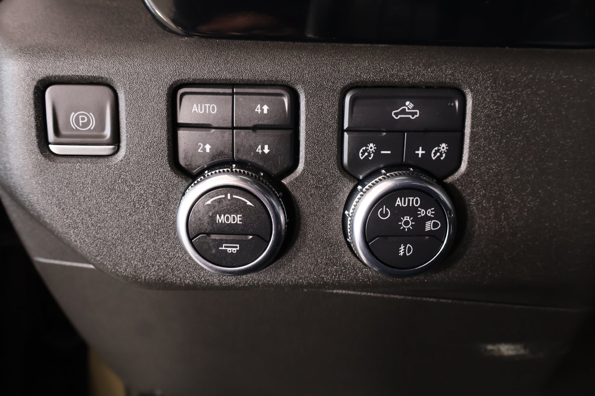 Used 2023 GMC Sierra 1500 Elevation AWD/4WD image 9