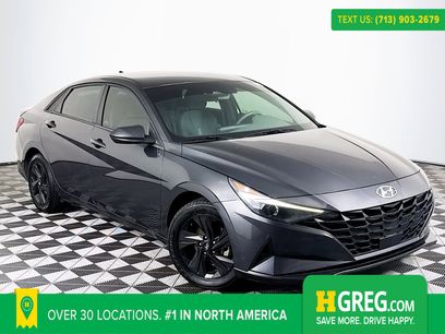 Used 2021 Hyundai Elantra SEL w/ Convenience Package