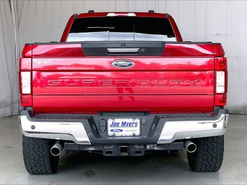 Used 2022 Ford F250 Lariat w/ Lariat Value Package RWD image 4
