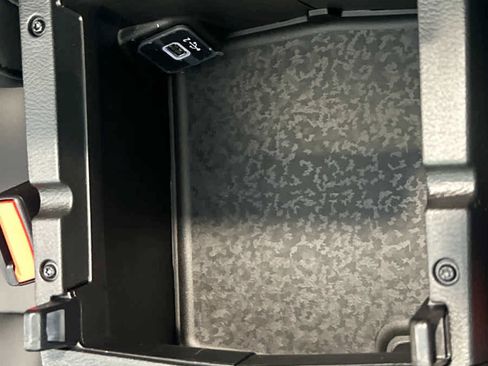 New 2025 Jeep Wrangler Rubicon w/ XTREMEE 35" Tire Package image 47