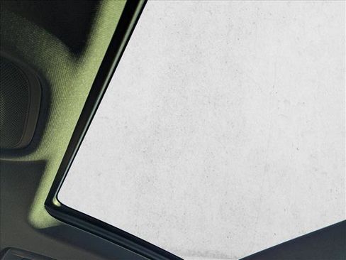 Used 2023 Audi e-tron Premium Plus w/ Premium Plus Package image 14