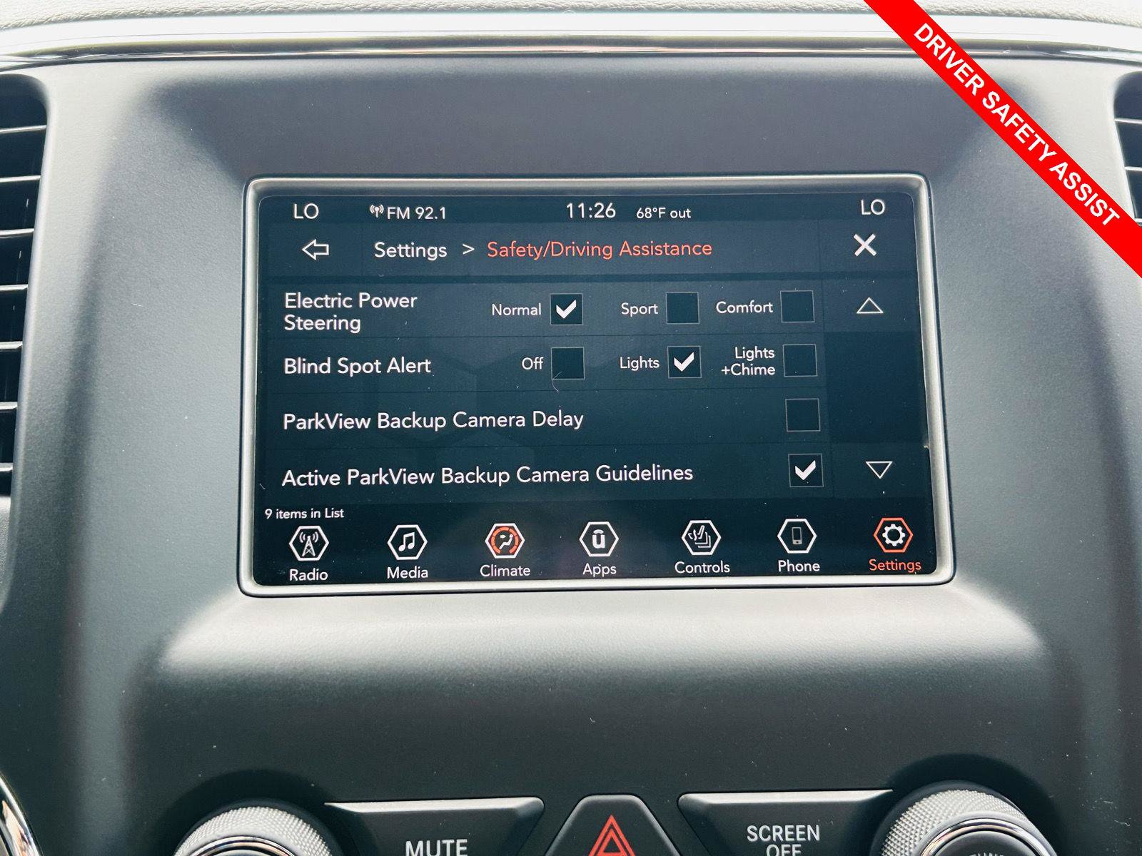 Used 2018 Jeep Grand Cherokee Limited AWD/4WD image 7