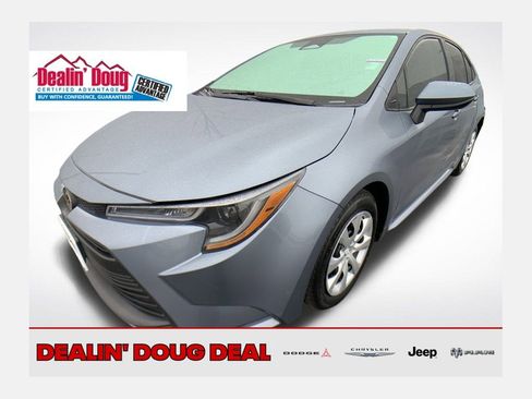 Used 2023 Toyota Corolla LE image 1