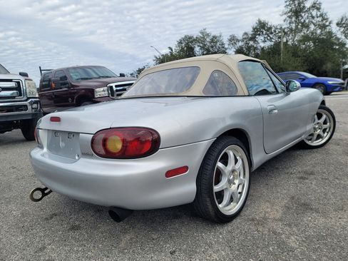 Used 1999 MAZDA MX-5 Miata image 7