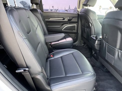 Used 2023 Kia Telluride S w/ S Sunroof Package image 20