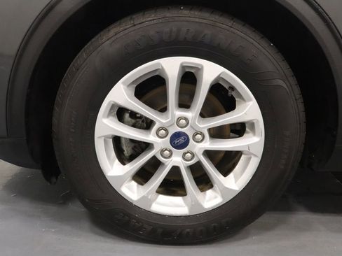 Used 2020 Ford Escape SE FWD image 26