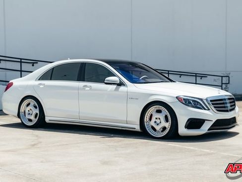 Used 2014 Mercedes-Benz S 63 AMG 4MATIC Sedan image 40