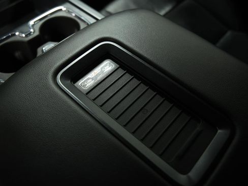 Used 2017 Chevrolet Silverado 1500 LTZ w/ Sport Package image 38