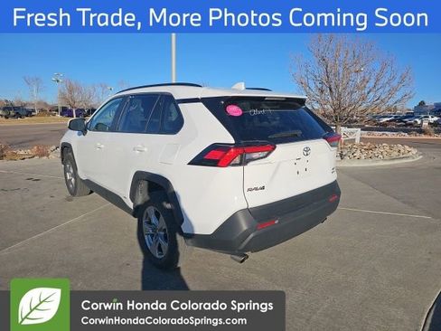 Used 2025 Toyota RAV4 XLE image 5
