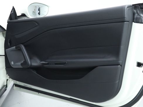 Certified 2020 Ferrari GTC4Lusso image 18