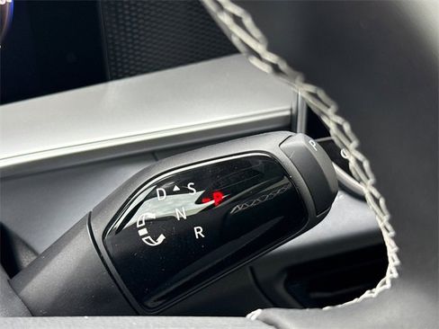 New 2026 Volkswagen Tiguan SE image 22