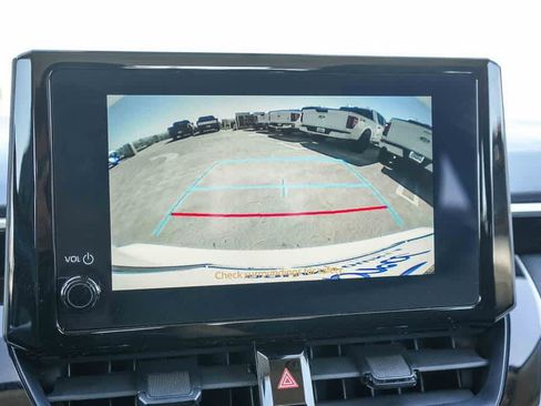 Used 2024 Toyota Corolla LE FWD image 23