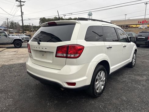 Used 2019 Dodge Journey SE w/ Connectivity Group image 6