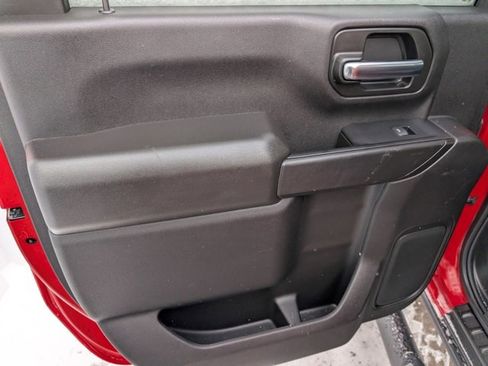 Used 2024 Chevrolet Silverado 2500 Custom w/ Custom Value Package image 18