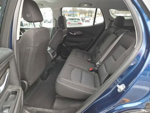Used 2022 GMC Terrain SLE w/ Driver Convenience Package image 15