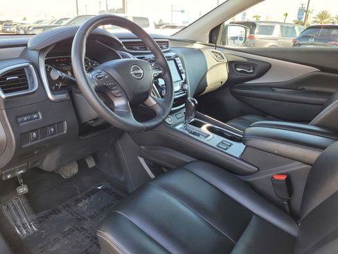 Used 2024 Nissan Murano SV image 9