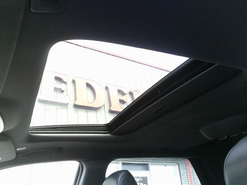 Used 2024 Dodge Durango GT image 16