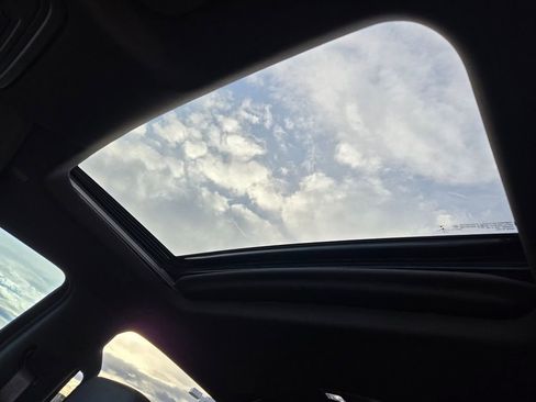 Used 2020 GMC Sierra 3500 Denali w/ Denali Ultimate Package image 3