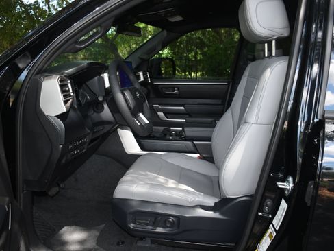 Used 2026 Toyota Tundra SR5 AWD/4WD image 7