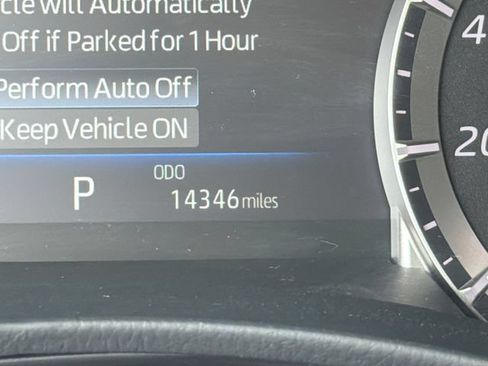 Used 2026 Toyota Highlander XLE AWD/4WD image 31