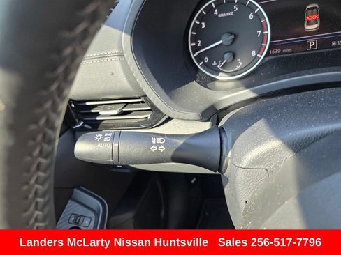 Used 2025 Nissan Sentra SV w/ All-Weather Package FWD image 26