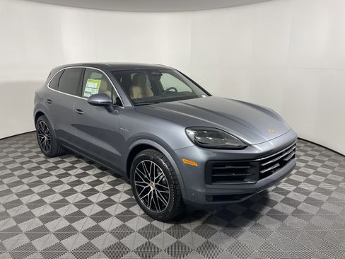 New 2026 Porsche Cayenne E-Hybrid AWD/4WD image 9