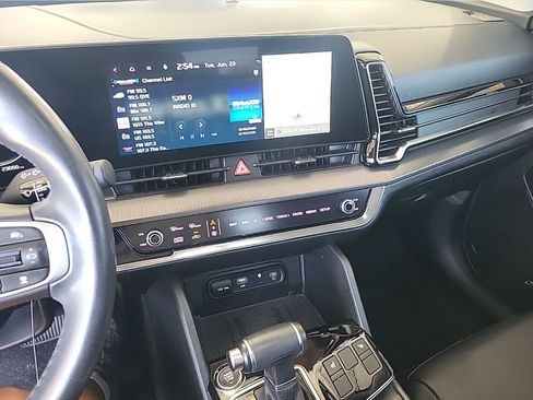 Used 2023 Kia Sportage SX FWD image 10