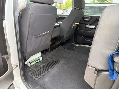 Used 2018 Chevrolet Silverado 1500 LT w/ All Star Edition AWD/4WD image 8