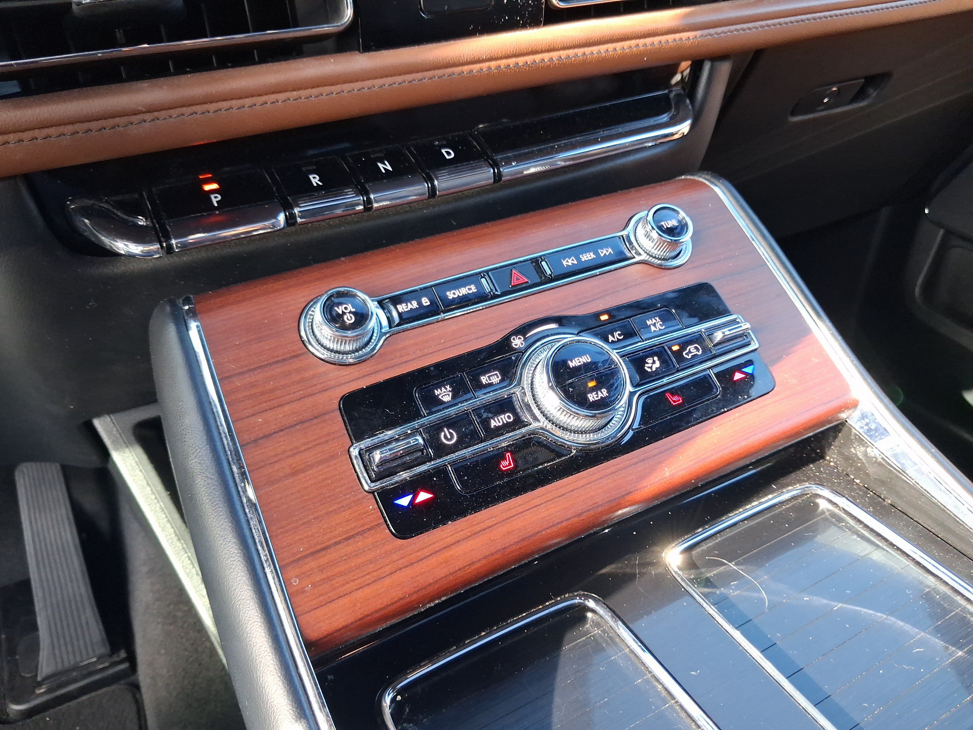 Certified 2023 Lincoln Aviator Reserve w/ Jet Package RWD image 21